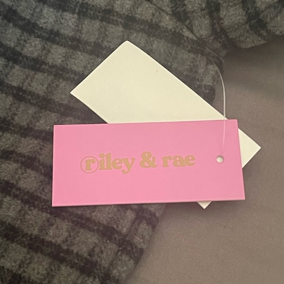 New! Riley & Rae Reid Plaid Blazer,
Created for Macy's size XS - Picture 13 of 14